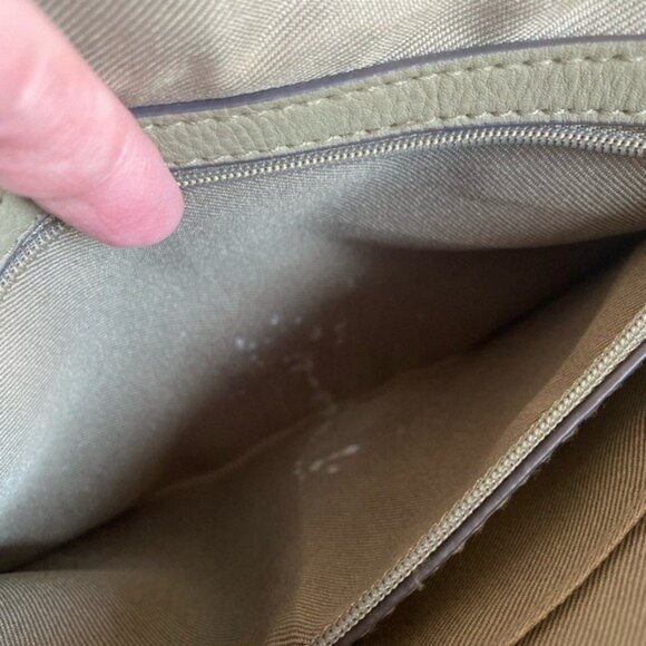 Merona Olive Green Vinyl Crossbody Bag With Adjustable Strap & Magnetic Closure - Picture 6 of 6